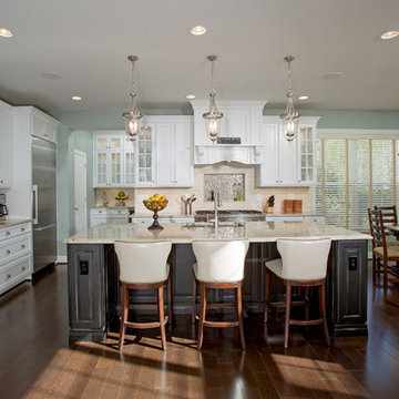 A Well Planned Kitchen for a Culinary Enthusiastic Family in Ashburn VA