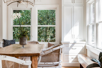 Kitchen - country kitchen idea in Sacramento