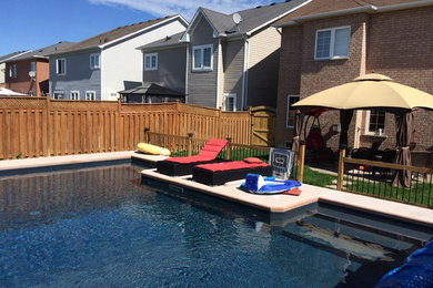Pool - contemporary pool idea in Toronto