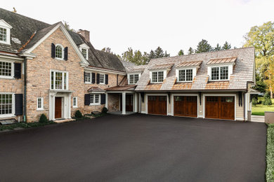 Example of a garage design in Philadelphia