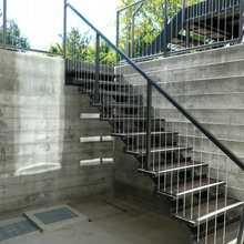 outside stairs colinas