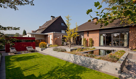 Gartengestaltung: Entspannung mit Teich und Rot