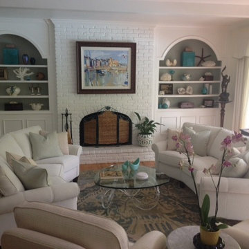 Transitional Living Room