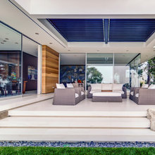 Indoor/Outdoor Windows