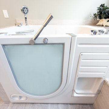 ADA Master Bath in Mays Landing