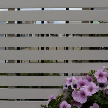 Stunning Contemporary Slatted Panels