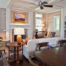 fam room crown molding