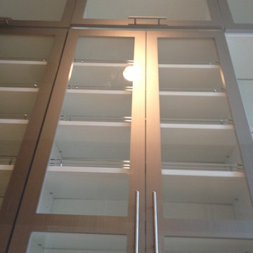Walk-In Closets