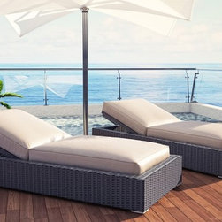 The Lounger - Outdoor Lounge Chairs