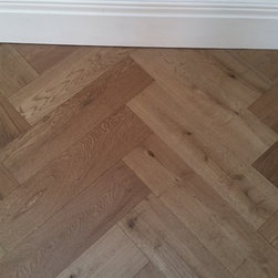 Oversize engineered smoked oak parquet - Products