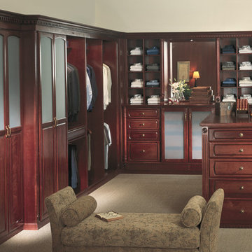 Traditional Closet