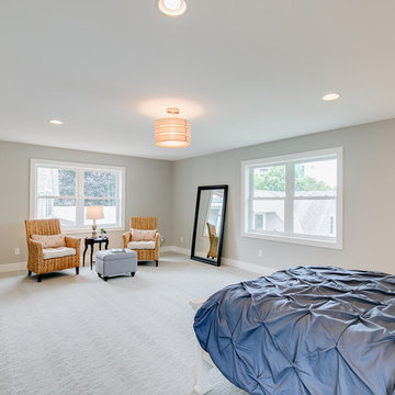 Luxury in Lake of the Isles