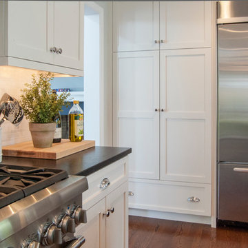 Sophisticated Bryn Mawr Kitchen
