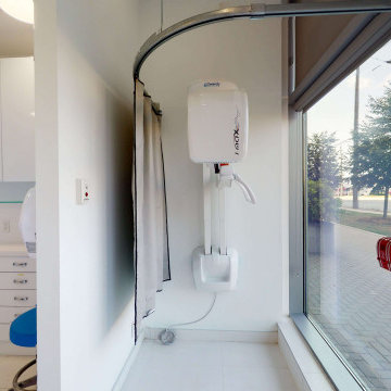 Toronto Dental Office 1