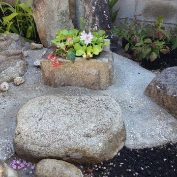 地御前の庭。
