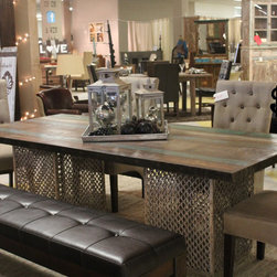 Chairs and Recliners - Products