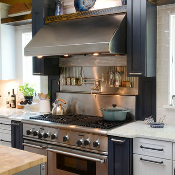 Levin Professional Farmhouse Kitchen