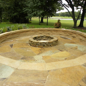 Backyard Patio & Firepit