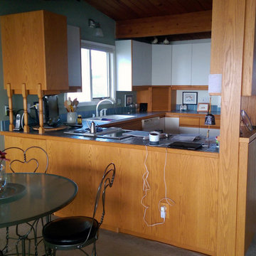 Follis Bathroom and Kitchen