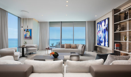 Houzz Tour: Museum-Inspired Moments in a Beachfront High-Rise