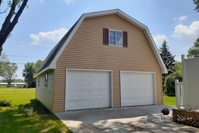 Garage photo in Other
