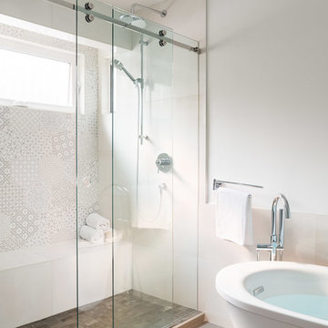 California Dreamin’; Contemporary Main Floor Makeover