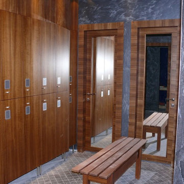 Hotel Changing Room