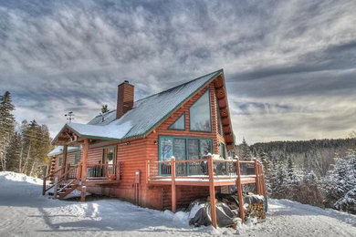 Mountain style exterior home photo in Boston
