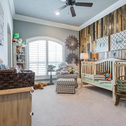 3577 Sagamore Dr - Products