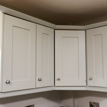 Approved Used Kitchen, Large Painted Shaker, Neptune Stools, Rangemaster Oven