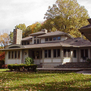 CRAFTSMAN HOUSE