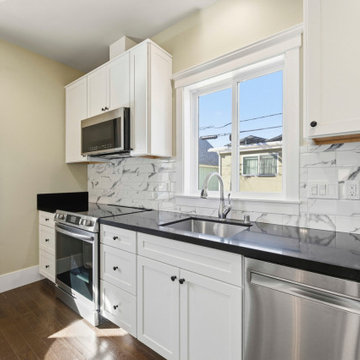 2 BR 900 sqft ADU in San Diego Historic District Kitchen