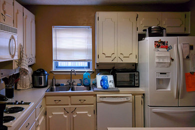 Elegant kitchen photo in Dallas