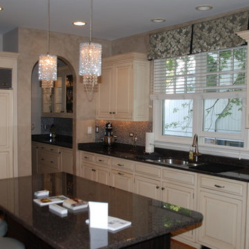Featured Hinsdale House Walk