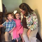 Julie Lee's photo