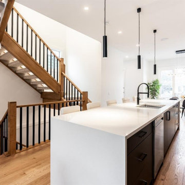 Skinny's homes - 26 Avenue NW