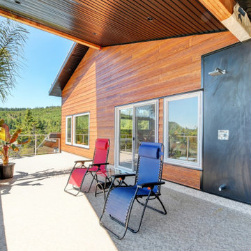 1499/1499B Trail Way - $1,695,000 – MLS Res 885121 / Com 885130