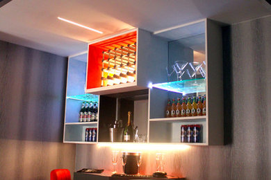 Home bar - modern home bar idea in Other