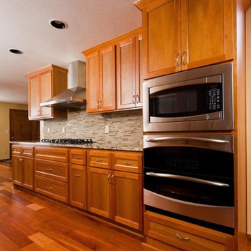 Main Floor Kitchen Makeovers
