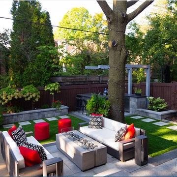 Outdoor Living & Lounge Area