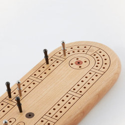 Compact Cribbage Board with Beautiful Pegs - Small - Board Games And Card Games