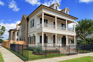 Inspiration for a timeless exterior home remodel in Houston