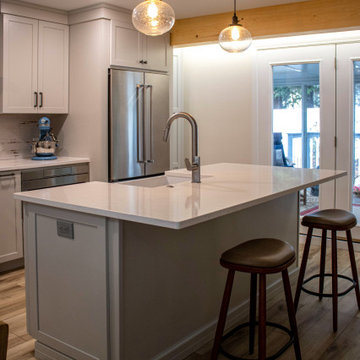 Zen Style Kitchen Design with Natural Elements