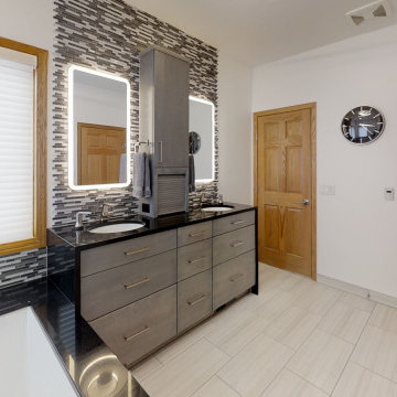 Contemporary Master Bathroom