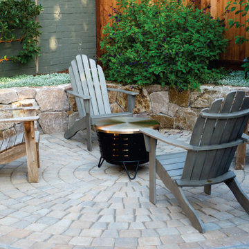 Musician's Backyard Studio and Entertainment Space