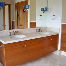Jaime bathroom