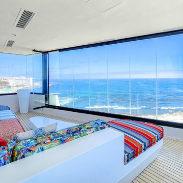 Yacht House