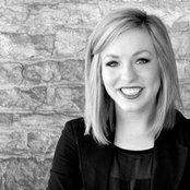 Elizabeth Wesley's photo