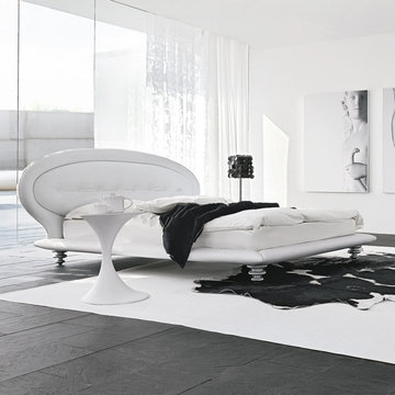 Ile Bed, Tonin Casa