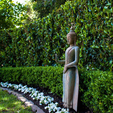 Statue